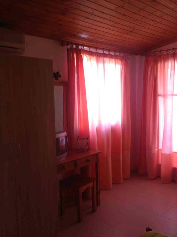 Ionian Breeze Apartments Kavos Phòng bức ảnh