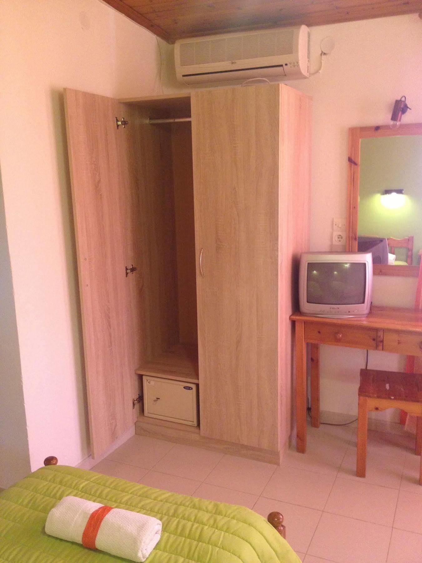 Ionian Breeze Apartments Kavos Ngoại thất bức ảnh
